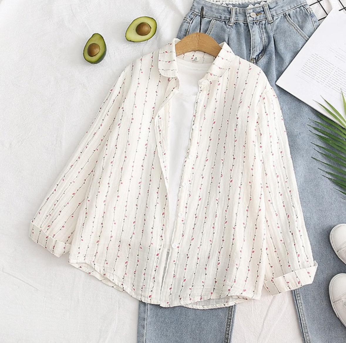 The classic pink line white shirt