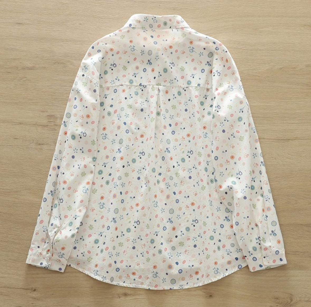 women's white shirt